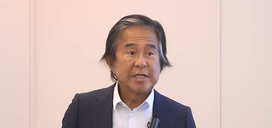 説明中の十見裕社長